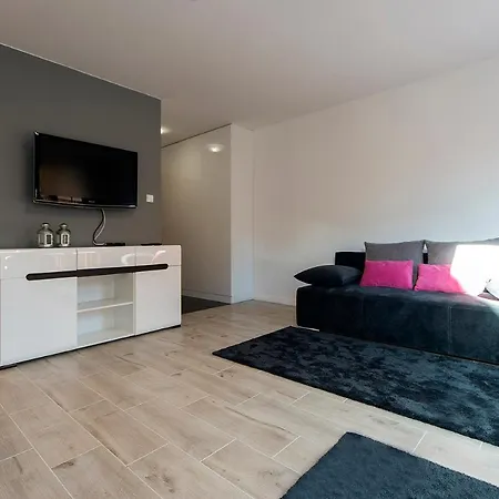Everysky Leśny Dom16-18 Apartament *