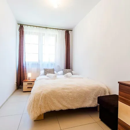 Everysky - Lesny Dom 16 - 18 Apartman *