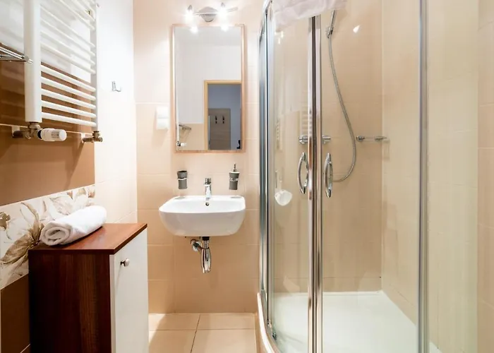 Appartamento Everysky - Lesny Dom 16 - 18 *